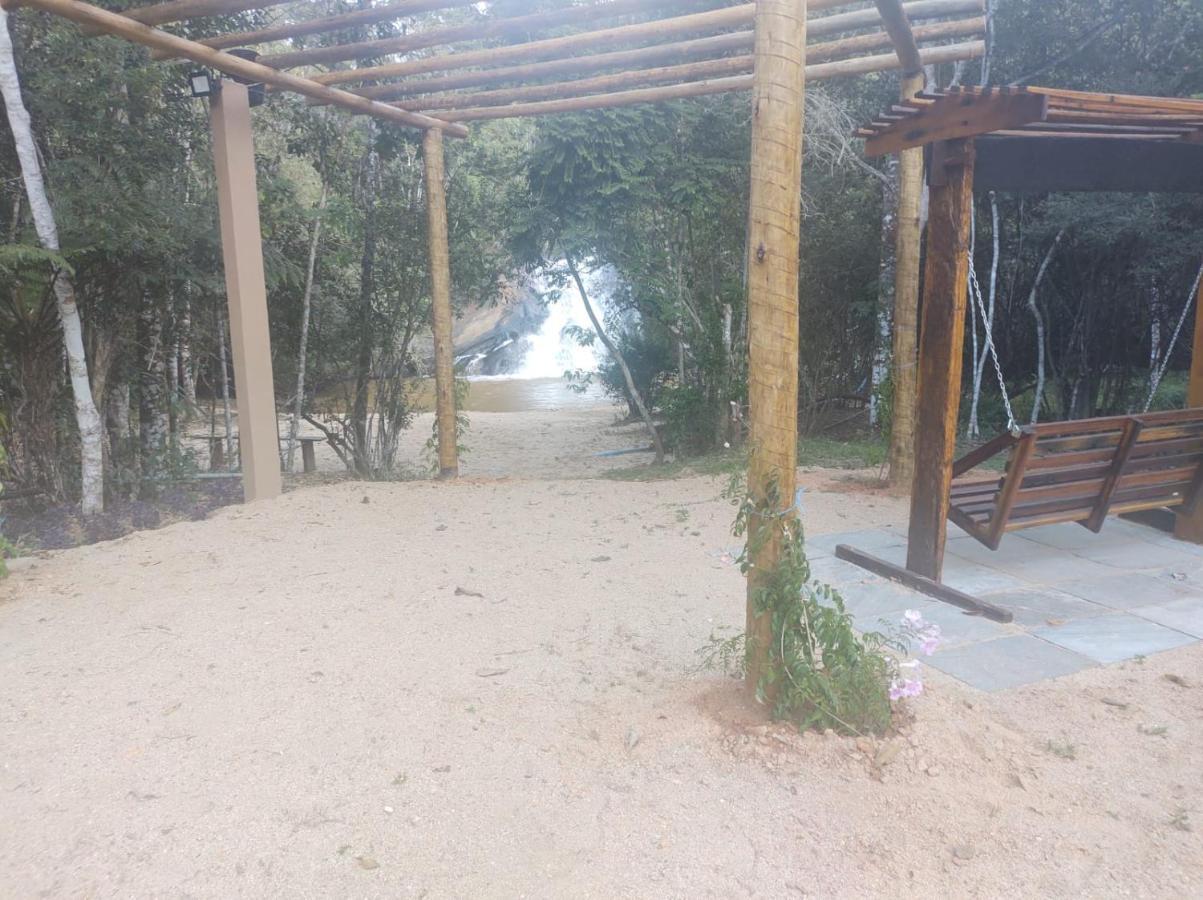 פדרה אזול Casa De Campo Banheira, Lareira E Cachoeira מראה חיצוני תמונה