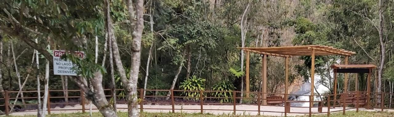 פדרה אזול Casa De Campo Banheira, Lareira E Cachoeira מראה חיצוני תמונה